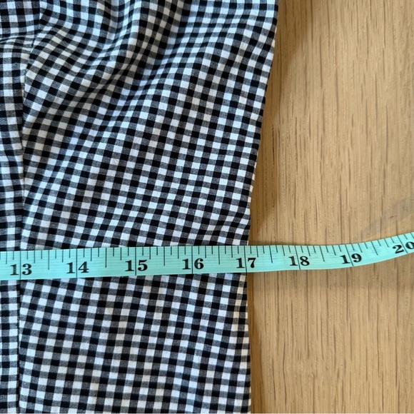 SCRIPTED BLOUSE, CHECKERED PATTERN ONE OFF SHOULDER RUFFLED SIZE LARGE 1644 - Picture 11 of 11